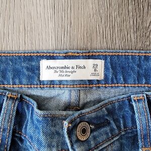 Abercrombie & Fitch '90s Straight Mid Rise Jeans - Blue